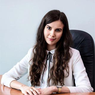 Dr. Petra Szűcs